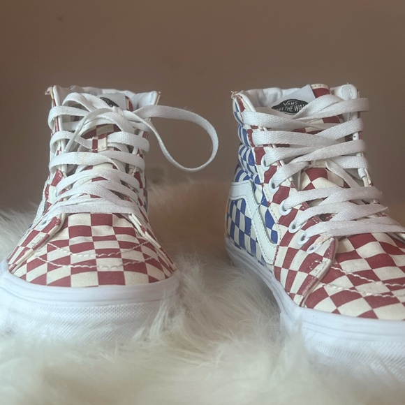 Vans Sk8-Hi
Checkerboard Multi - Picture 6 of 7